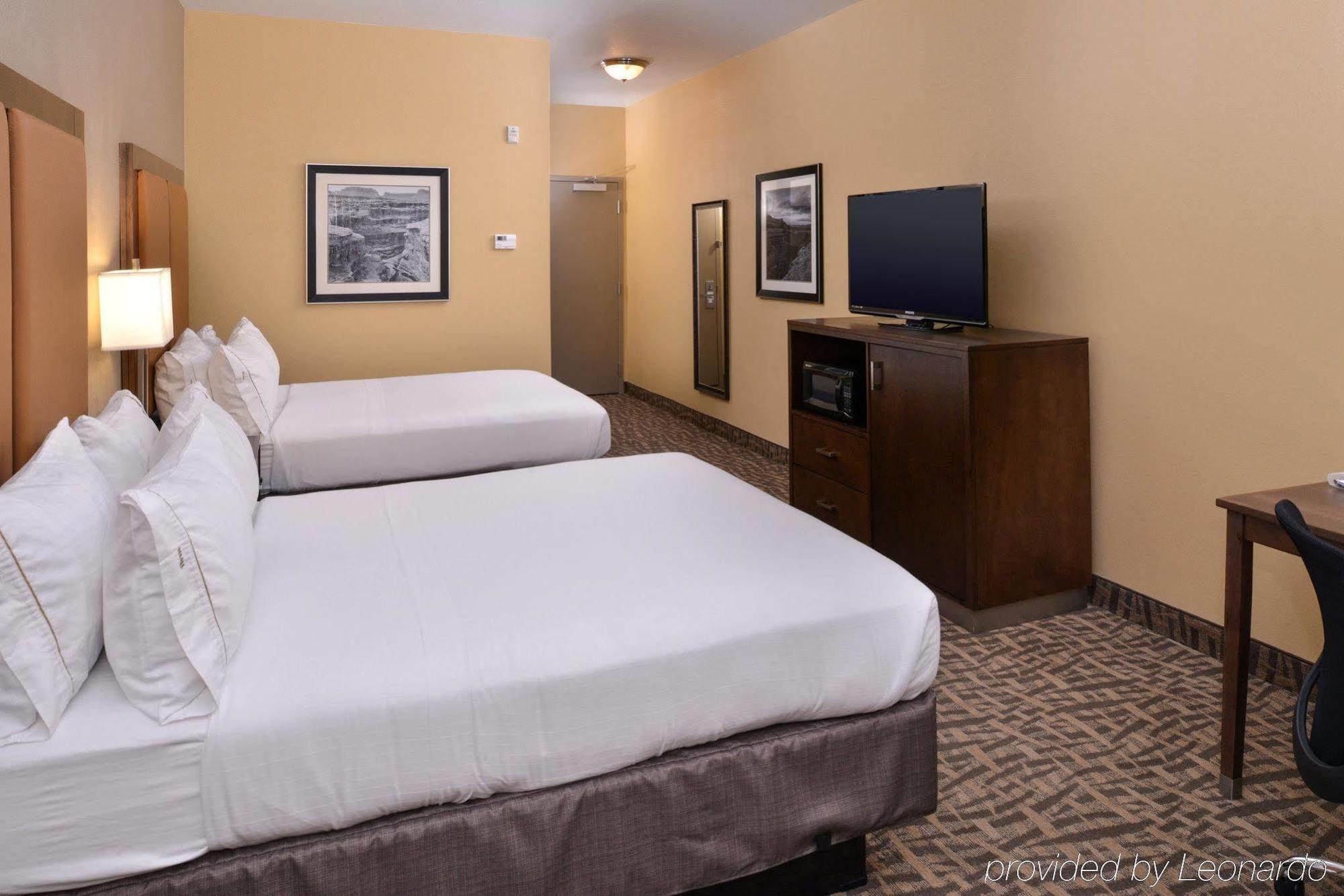 Holiday Inn Express & Suites Page - Lake Powell Area By Ihg Экстерьер фото